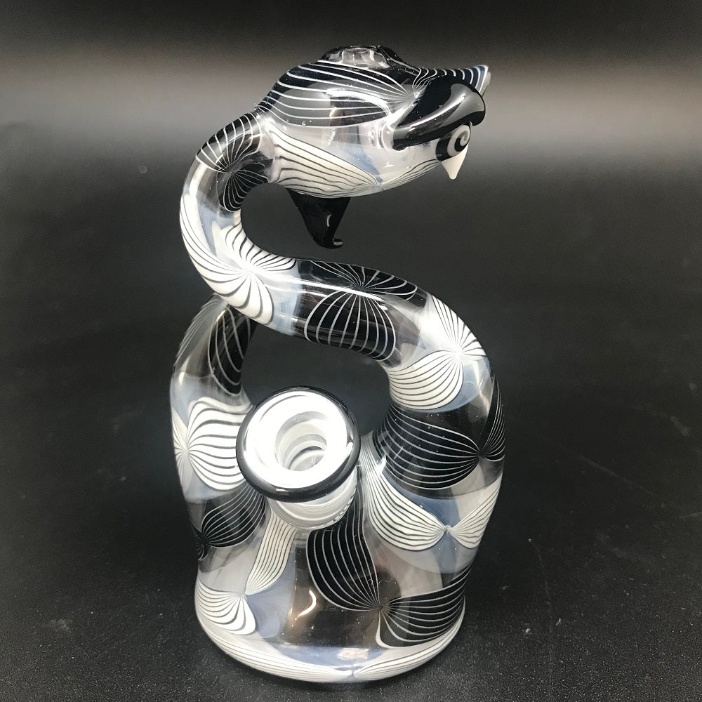 Niko Cray Black & White Lineworked Nano Snake